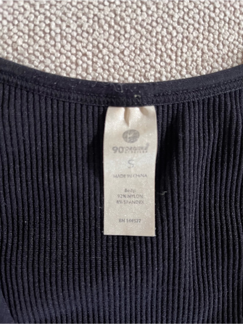 Black Ribbed V-Neck Cropped Sports Bra Size Small. Brami. - Picture 7 of 11